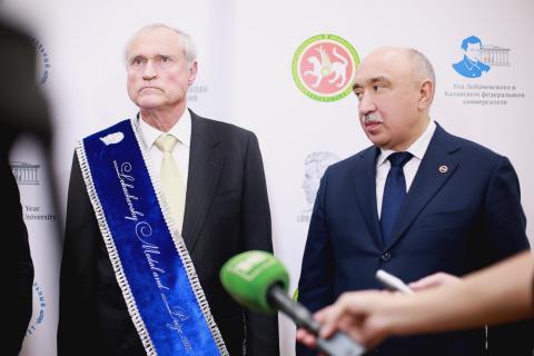 Ректор КФУ: «Медаль и премия Лобачевского будут вручаться раз в два года»