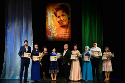 Студенты Елабужского института КФУ стали обладателями литературной премии имени Сажиды Сулеймановой 