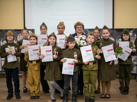 Детский театр КФУ представил  патриотическую премьеру 