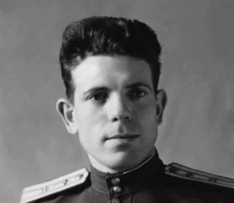 Научный полк: Николай Колобов был начальником метеобюро Четвертой воздушной армии
