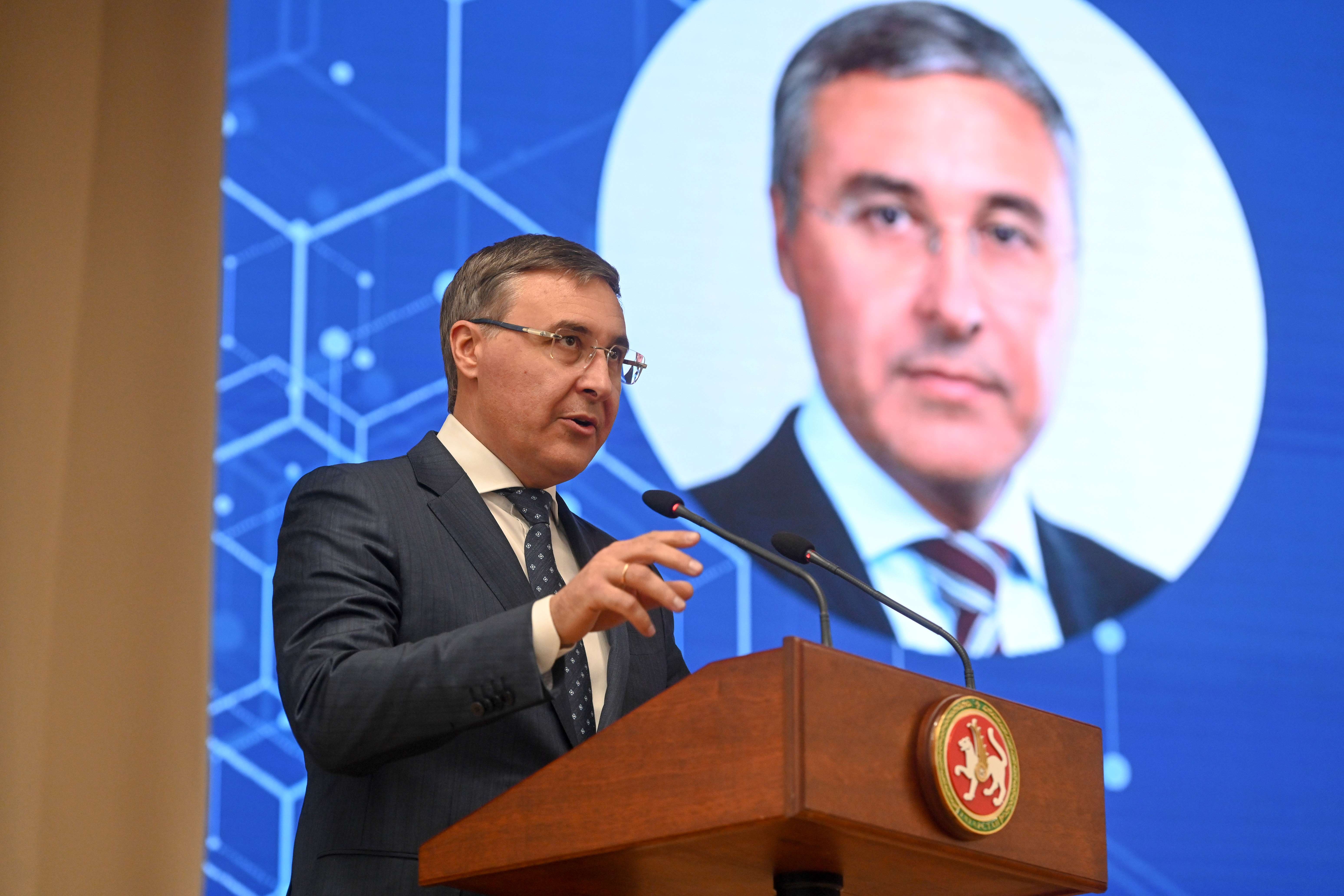 Разработки КФУ были представлены на торжественном заседании ...