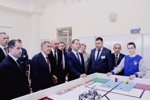 Глава Правительства Российской Федерации прибыл в Казанский университет с официальным визитом 