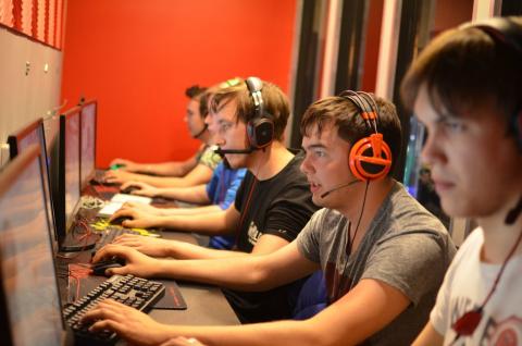 Киберспортивный клуб КФУ борется за приз Всероссийской киберспортивной студенческой лиги