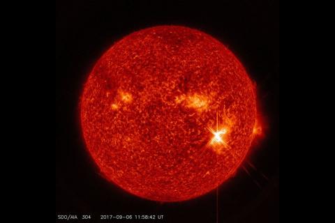 Эксперт КФУ предупреждает о последствиях мощной вспышки на Солнце 