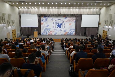 Генконсул Узбекистана в России обсудил со студентами КФУ насущные вопросы 