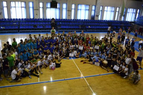 В КСК «Уникс» прошли «Веселые старты» среди студентов-первокурсников КФУ