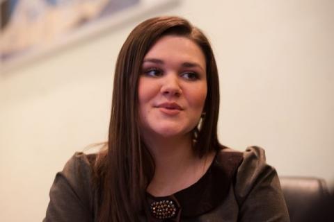 Выпускница КФУ Дина Гарипова выступит на молодежном форуме «Мост Москва — Татарстан»