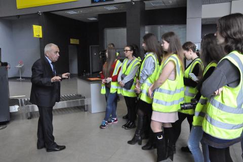 Студенты КФУ совершили учебный пресс-тур в аэропорт Казани