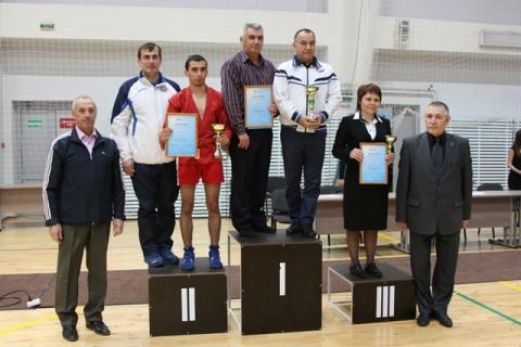 Спортсмены КФУ стали серебряными призерами соревнований по самбо
