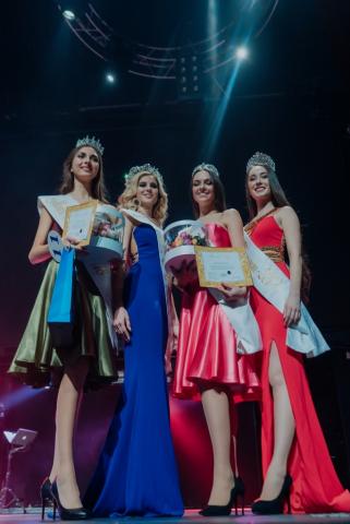 Студентки КФУ признаны «Мисс Бикини» и «Мисс Талант» на юбилейном конкурсе «Мисс Татарстан»
