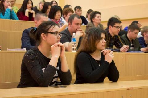 В Елабужском институте КФУ обсудили проблемы обучения студентов инженерно-технологических направлений 