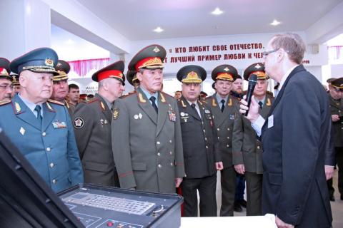 Начальника Генштаба Вооруженных Сил РФ заинтересовала разработка КФУ