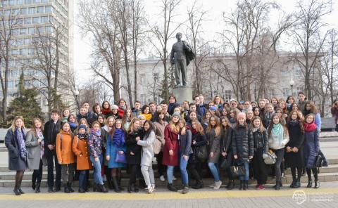 В Казанском университете старшеклассников пригласили примерить на себя роль студента