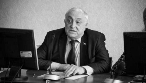 На 66-м году жизни скончался Тимур Юрьевич Акулов