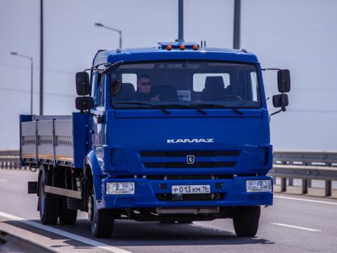 Первым пассажиром беспилотного грузовика, разработанного ПАО «КАМАЗ» и КФУ, стал и.о. министра транспорта РФ