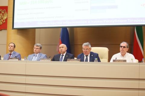 Количество бюджетных мест в вузы Татарстана увеличилось в 2018 году на 5% 