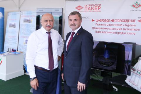 Ректор КФУ возглавил делегацию Казанского университета на  ежегодном нефтяном саммите Татарстана