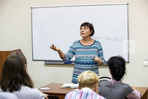 В КФУ стартовали занятия бесплатных курсов татарского языка
