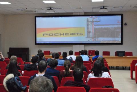 Казанский федеральный университет вошел в список вузов-партнеров «Роснефти»