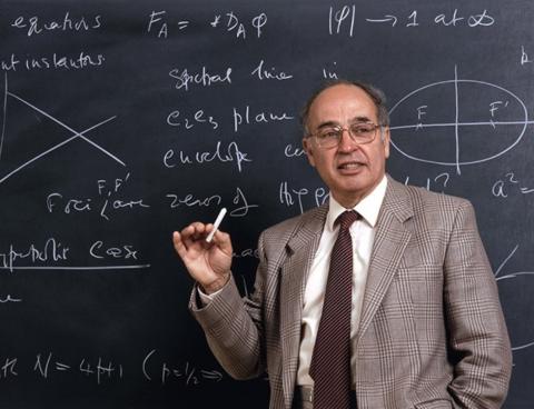 Британский математик Майкл Атья (Michael Atiyah) представил доказательство гипотезы Римана