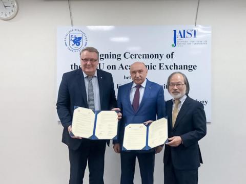 Ректор КФУ подписал соглашение с Японским институтом передовых наук и технологий