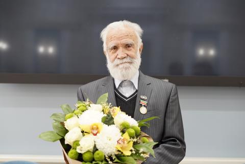 90-летнему ученому КФУ Валериану Гаранину присвоили звание «Заслуженный эколог Республики Татарстан»