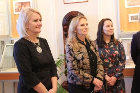 В музее истории Елабужского института КФУ состоялось открытие выставки, приуроченной к 120-летию со дня основания 