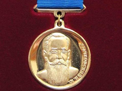 Ректор КФУ награжден медалью И.Ю. Крачковского 