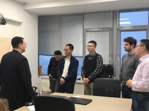 Представители компании Huawei посетили лабораторию робототехники КФУ 