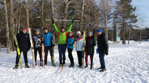 Сборная НЧИ КФУ по лыжным гонкам победила в городской эстафете