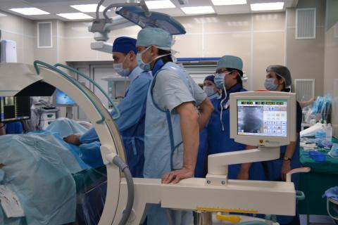 В униклинике КФУ успешно проведены первые операции транскатетерной криоабляции