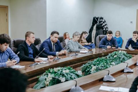  Представители КФУ встретились с активистами Молодежной Ассамблеи народов Татарстана