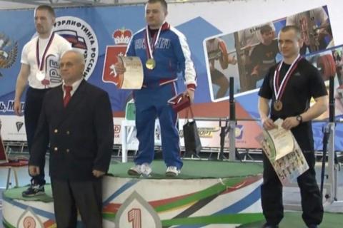 Студент Елабужского филиала КФУ завоевал бронзовую медаль чемпионата России по пауэрлифтингу