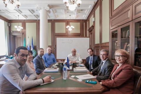 Ректор КФУ провел встречу с представителями банка «Открытие»