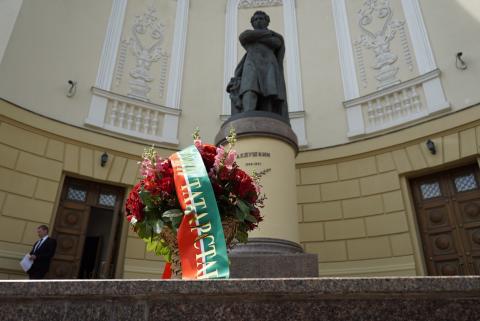 При участии представителей КФУ в Казани прошел праздник поэзии, посвященный 220-летию со дня рождения Пушкина