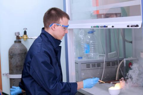 Учёные КФУ совместно с КНЦ РАН нашли экологически-безопасные пути использования белого фосфора