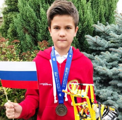 Лицеист КФУ – призер Всемирного юношеского конкурса робототехники-2019