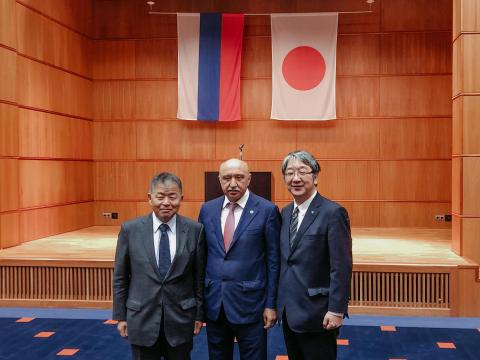 Ректор КФУ встретился с Послом Японии в России