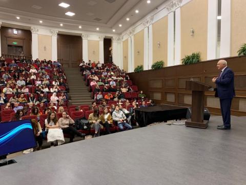 Ильдар Ирекович Гильмутдинов посетил Казанский федеральный университет