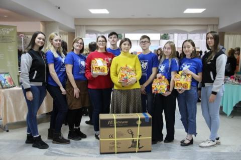 Студенты Елабужского института КФУ приняли участие в ежегодной благотворительной акции 