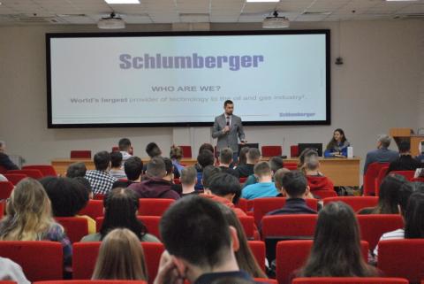 Специалисты Schlumberger встретились со студентами КФУ