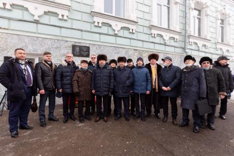 В КФУ состоялась торжественная церемония открытия мемориальной доски К.А. Валиеву