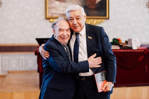 В КФУ отметили 85-летие академика АН РТ Индуса Тагирова