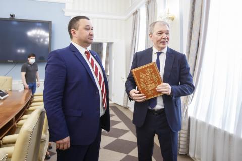 КФУ принял председателя Комитета Госдумы РФ по делам СНГ