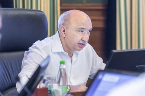 Ректор КФУ принял участие в заседании президиума Академии наук РТ