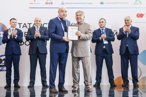 Ректор КФУ принял участие в открытии Татарстанского нефтегазохимического форума