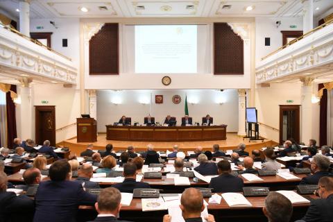 Ректор КФУ принял участие в заседании Совета при Президенте РТ по образованию и науке