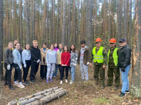 Студенты КФУ присоединились к акции «Чистые леса Татарстана»