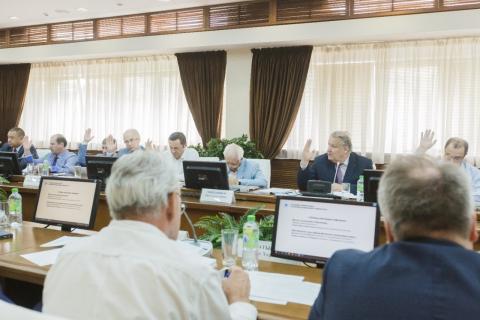 Очередное заседание Ученого совета провел и.о. ректора КФУ