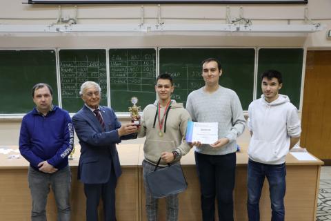 В математическом турнире КФУ приняли участие 130 школьников Казани